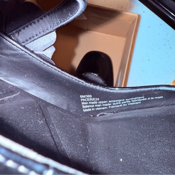 Karl lagerfield Black Patent Heels - Picture 6 of 9